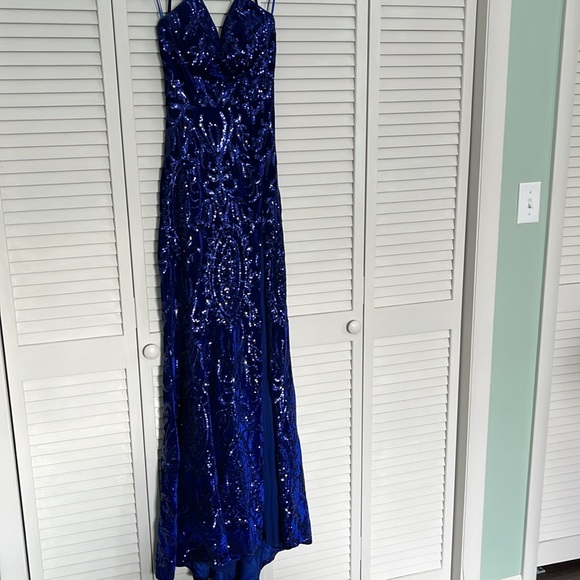 Prom Dress - Picture 5 of 8